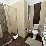 Orangehomes Peaceful Next To Market Hall شقة