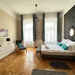 شقة Orangehomes Peaceful Next To Market Hall *